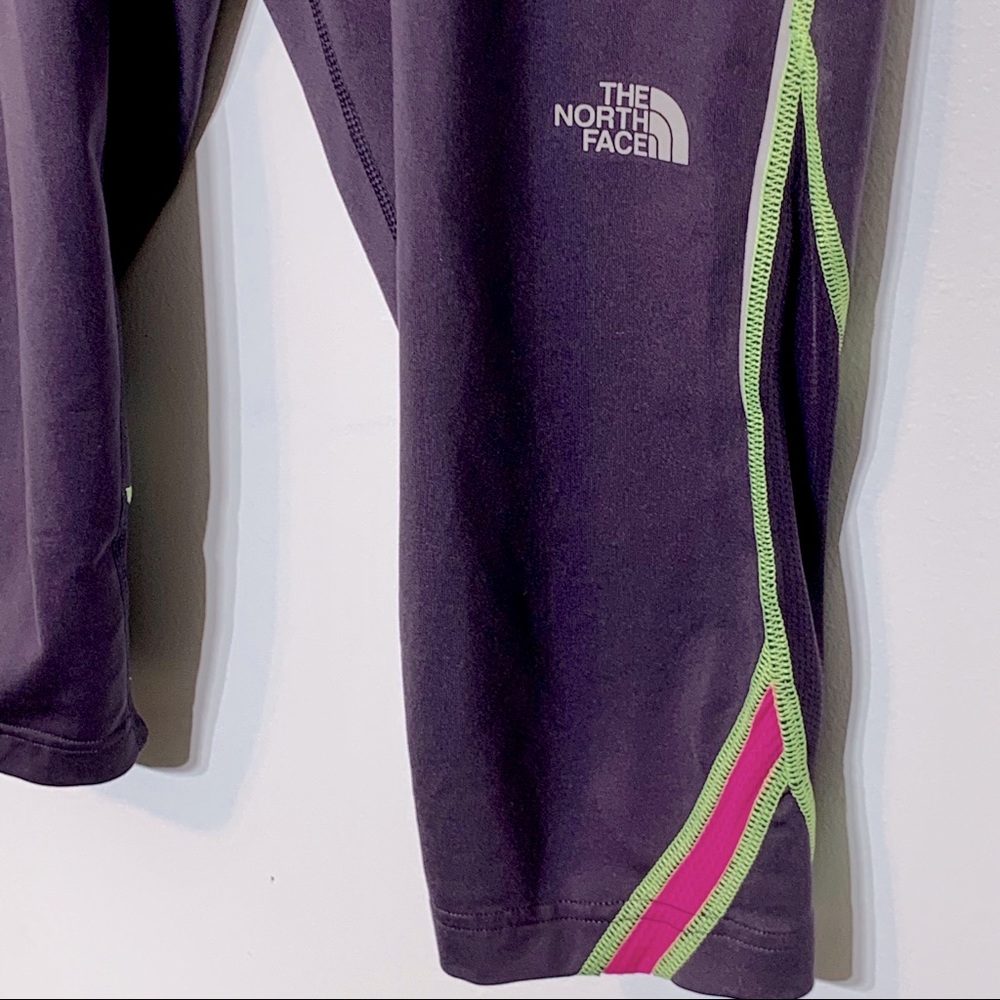 EUC The North Face Purple‎ Capri Legging Yoga Pants
